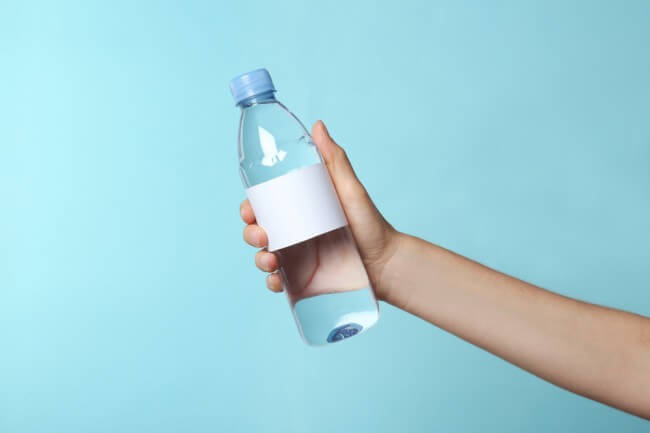 avoid drinking water out of plastic-2